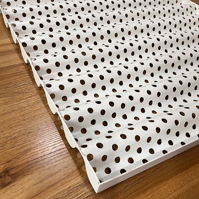 Tấm nhôm sóng hình sin 600x630x2.0mm có đường kính thủng 10 mm