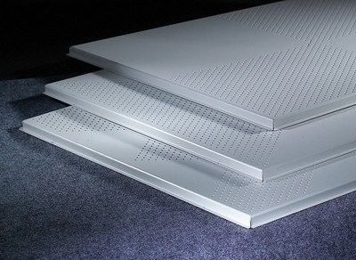 Nhôm 600x600mm đặt trên trần Độ dày 0,5mm cho trung tâm hội nghị