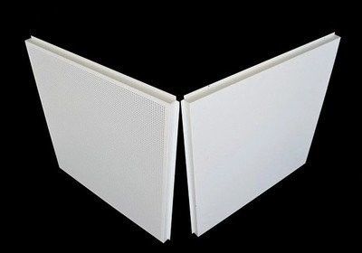 Nhôm 600x600mm đặt trên trần Độ dày 0,5mm cho trung tâm hội nghị