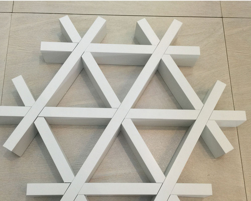 Trần nhôm lưới 100x100mm chống cháy Độ dày 0,4mm