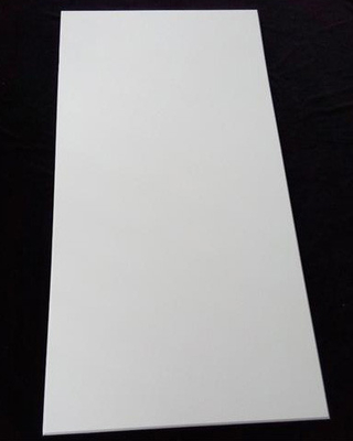 Clip 300x1200mm trong trần kim loại nhôm cho trung tâm hội nghị