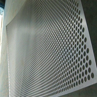 Bảng điều khiển đục lỗ bằng nhôm 1600x6000mm cho ga tàu điện ngầm chống axit