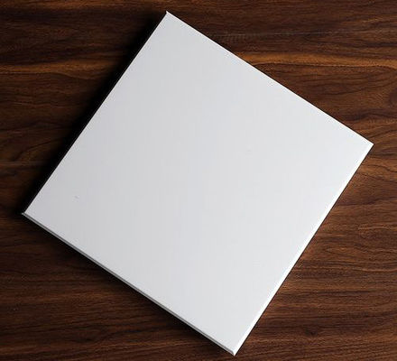 Trần kim loại nhôm 300x1200 Kẹp lỗ siêu nhỏ trong trần